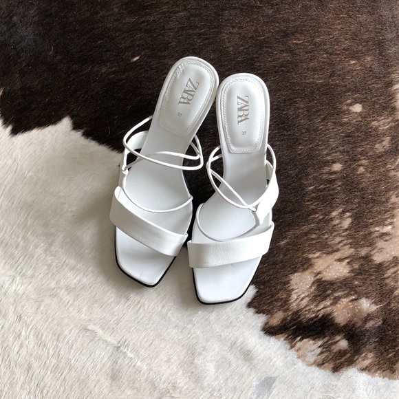 ❌SOLD❌Zara | Ultra Sexy Leather sandals - Picture 7 of 12